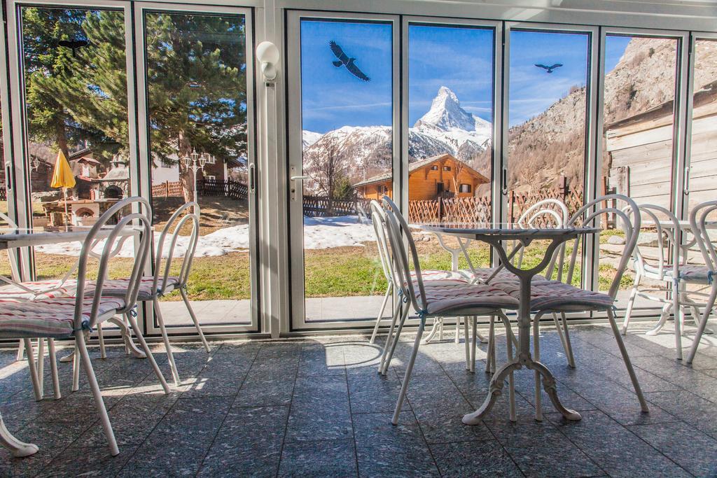 Bed & Breakfast Bijou Церматт Екстер'єр фото