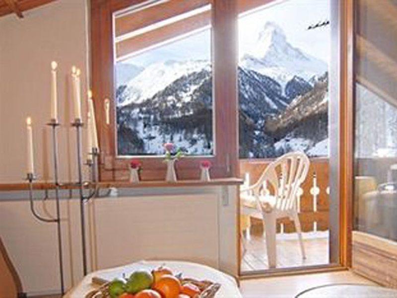 Bed & Breakfast Bijou Церматт Екстер'єр фото